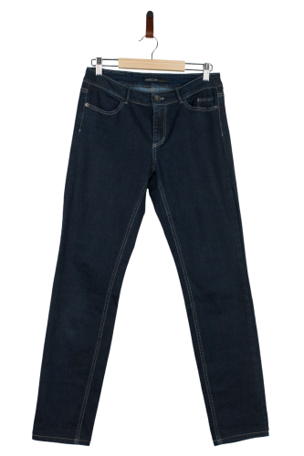 Przejdź do produktu Jeansy damskie Marc Cain N2 ciemny denim klasyczne premium