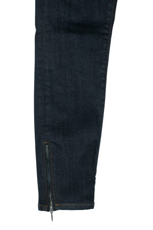 87d0e8d5ccfec972f765713ae420453c.png