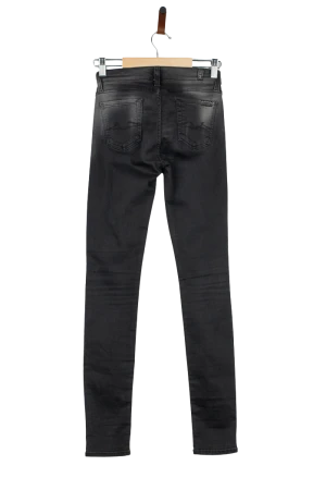 0ccaf652f0937ed719e82db5381ac11d.png