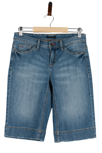 Przejdź do produktu Tommy Hilfiger szorty bermudy niebieskie damskie 4 denim