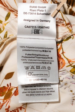 9eeca48bf02f47e43ec82caeced43723.jpg