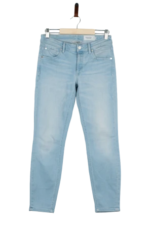 89db7a12e9bd0538ec15d4f76426807e.png