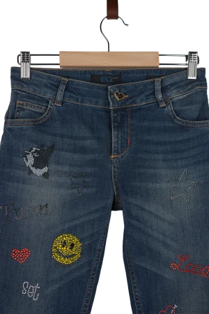 2b1d50e19a7b8c2ec82bdec42ea17ca7.png