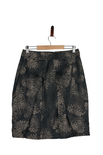 Przejdź do produktu Hugo Boss Black Label damska spódnica czarna w kwiaty 38 stan bardzo dobry