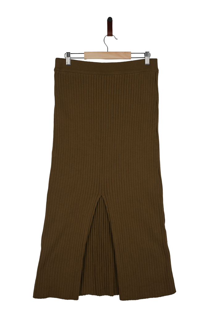b203d95c2f52f6d739b27b921a06b4bd.png
